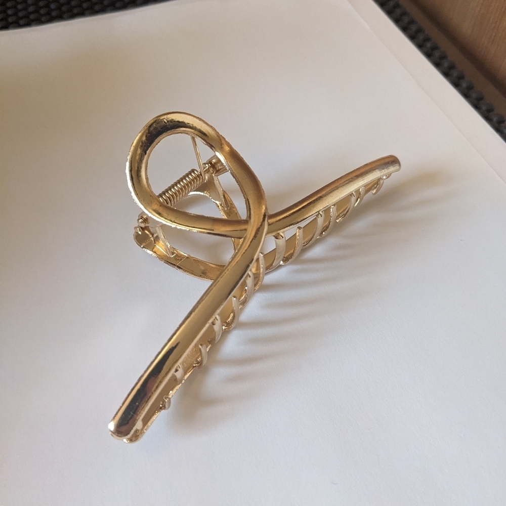 3-Piece Hair Accessories Set - Picture 3 of 11